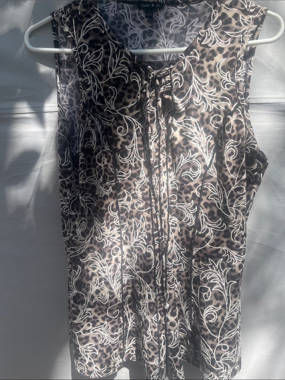 Sami & Jo Brown and White Sleeveless Printed Tank Top
